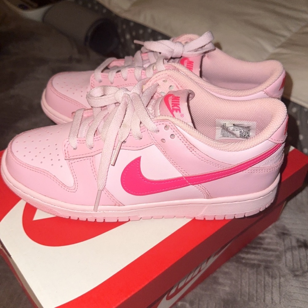 Nike Triple Pink Dunk (Barbie dunks)